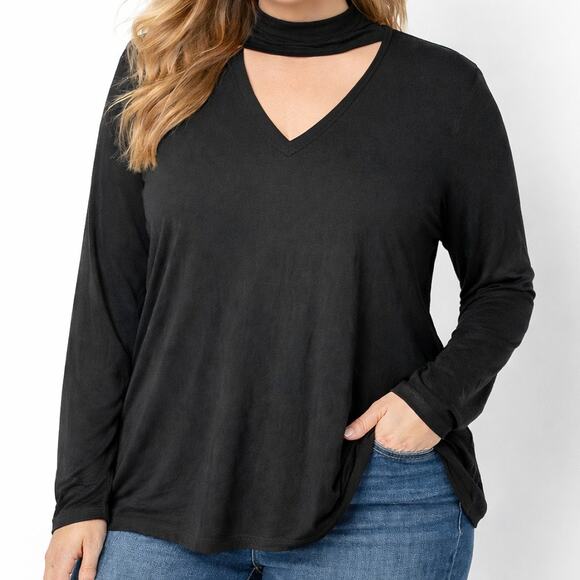 Lane Bryant Tops - Lane Bryant Black V-Neck Long Sleeve Top Size 14/16 Keyhole Back